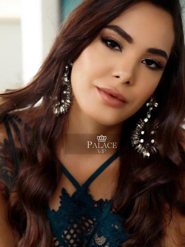 Violet, Chelsea, Brazilian Escort