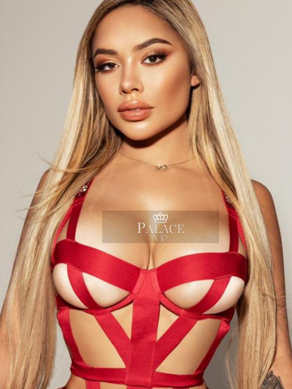 Gloria, Mayfair, Brazilian Escort