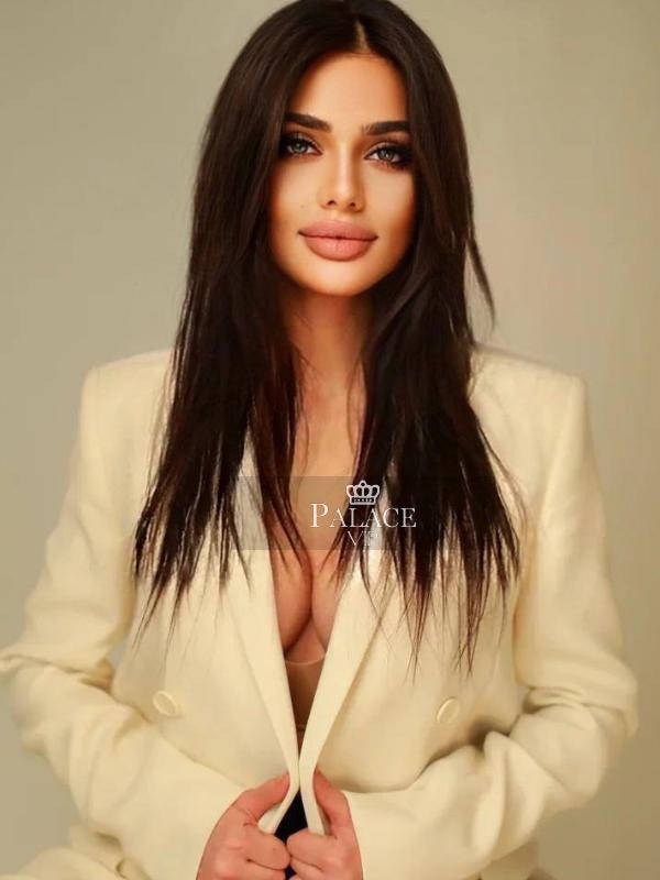 Margarita, Kensington, Russian Escort