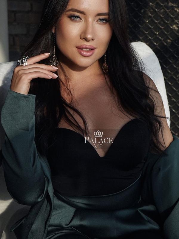 Alina, Earls Court, Russian Escort