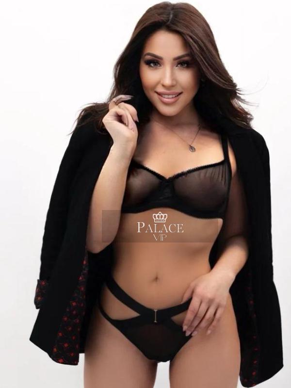 Albina, Earls Court, Russian Escort