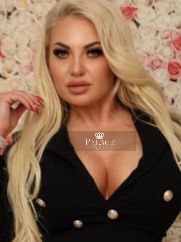 Natali, Knightsbridge, Hungarian Escort