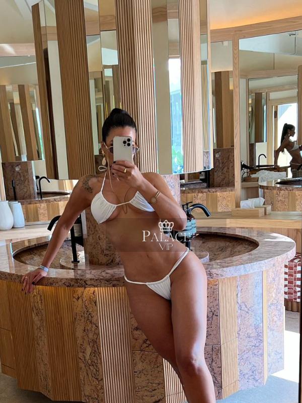 Antonella  (24)