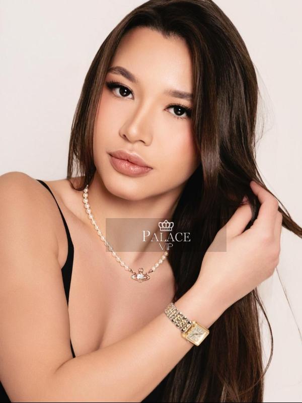 Maria, Earls Court, Brazilian Escort