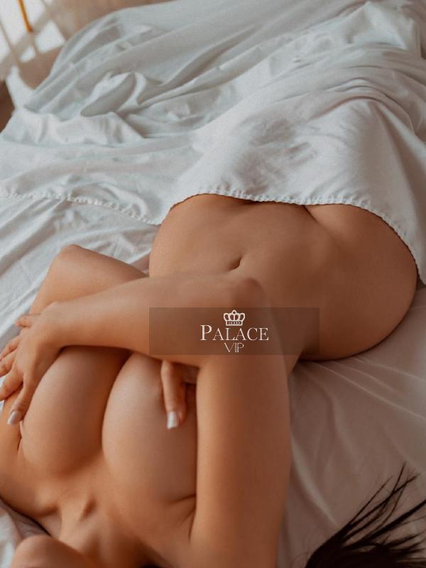 Emily, Paddington, Brazilian Escort