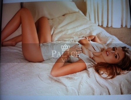 Yvonne, International Travel, Russian  Escort