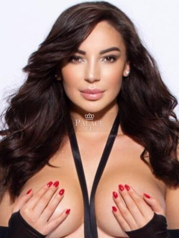 Samantha, Chelsea, Moldova  Escort