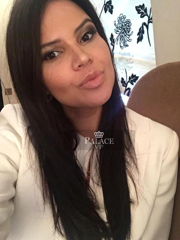 Leila, Mayfair, Brazilian Escort