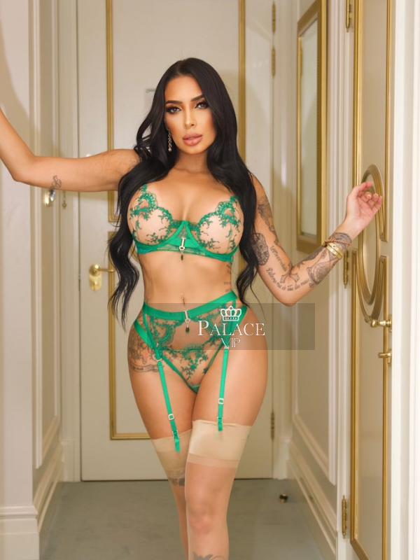 Meg, Hammersmith, Brazilian  Escort