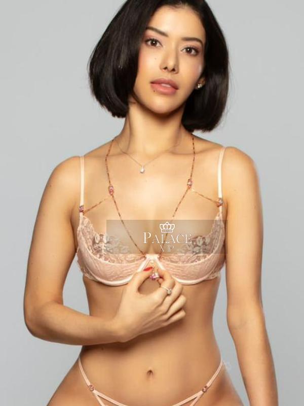 Izabela, Gloucester Rd, Brazilian Escort