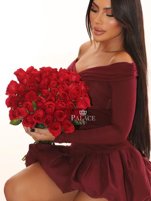 Holly, Dubai, Brazilian Escort