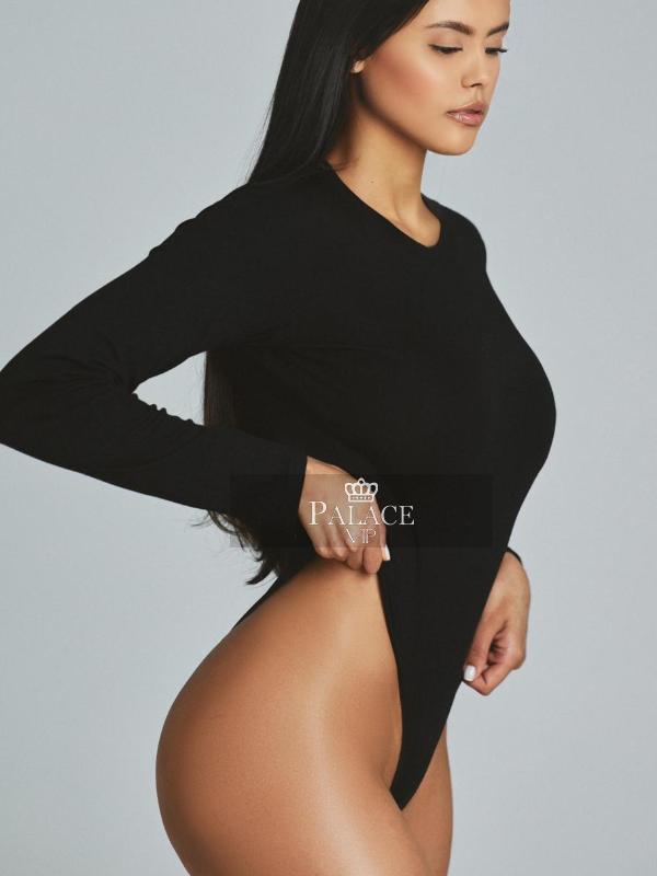 Angel, South Kensington, Brazilian Escort